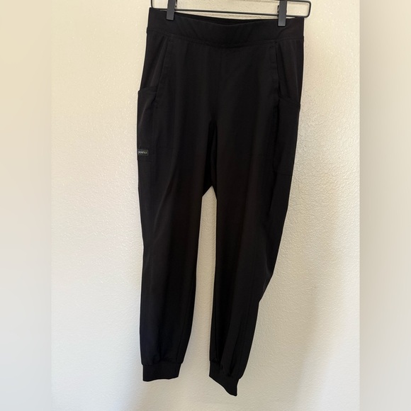 Nurses Black Scrub Pants with Pockets - Picture 1 of 4
